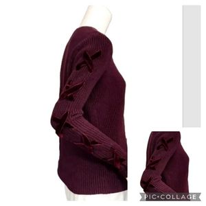 LRL Ralph Lauren Velvet Ribbon Lace Up Sleeve Pullover Crewneck Sweater